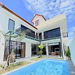 Casa De Lucia Bali - Seminyak